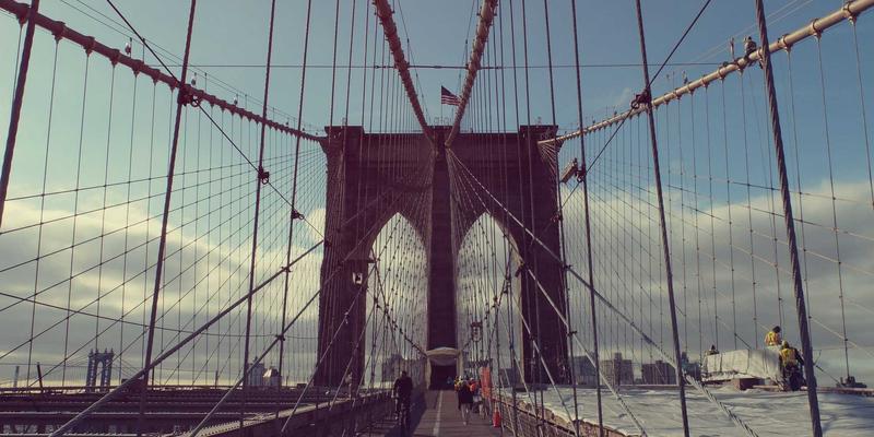 舞动职场压力：专为白领设计的减压舞蹈工作坊课程与心理效益