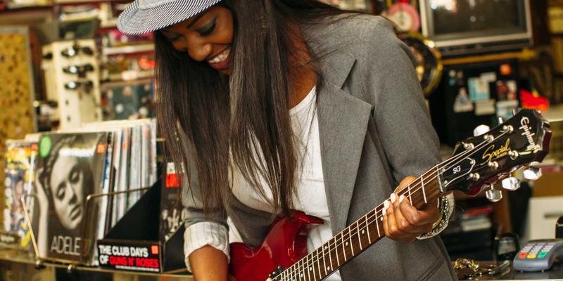 舞者社区与舞蹈资源：现代舞蹈培训的三大核心驱动力